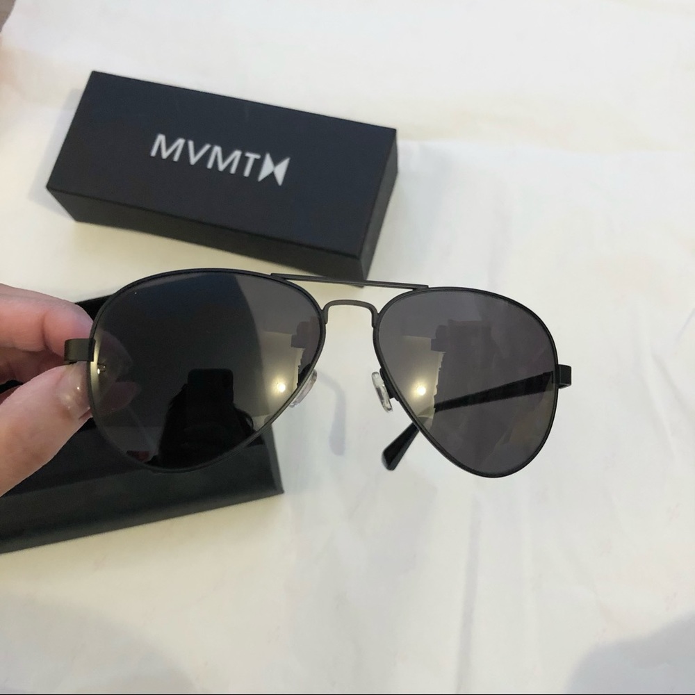 MVMT Black Aviator Sunglasses